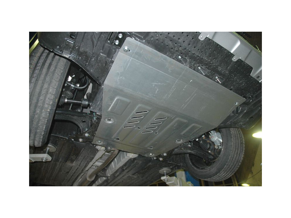 Skid plate for Suzuki SX4 S-Cross 2013-, 4 mm aluminium (engine + gear box)