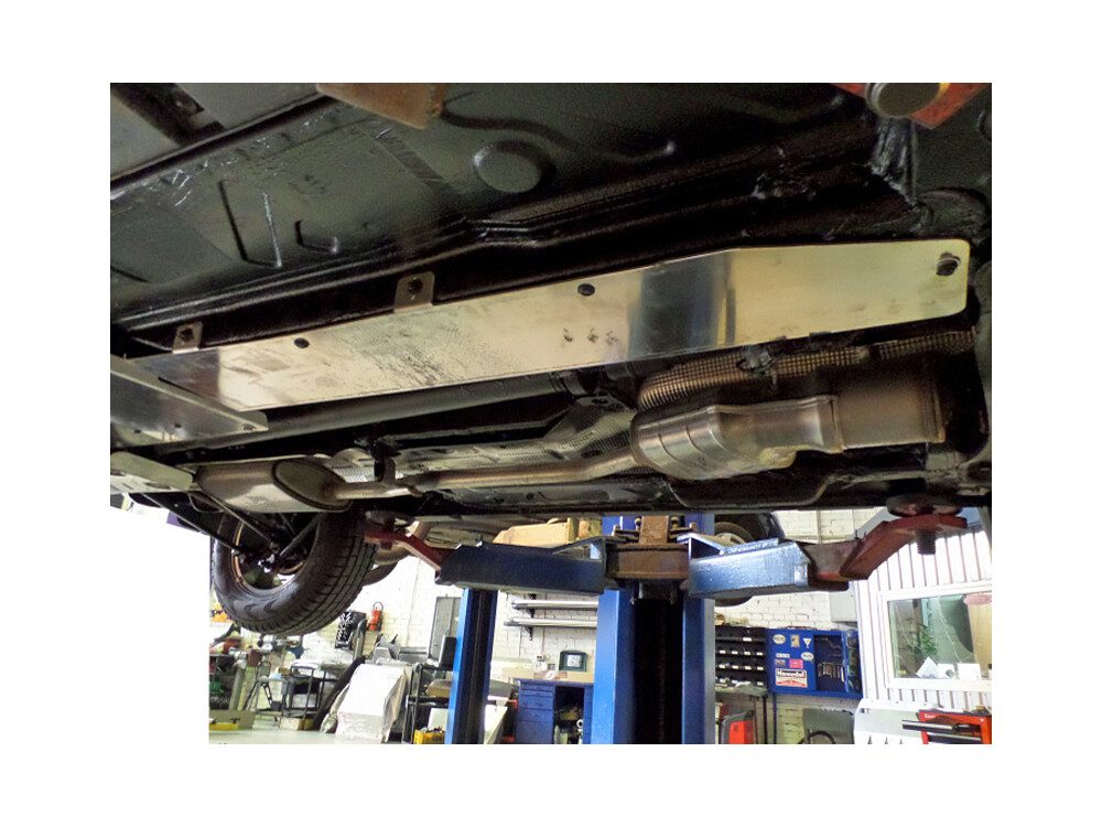 Skid plate for Dacia Duster 2015-, 4 mm aluminium (fuel pipe)